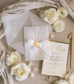 Zaproszenia na Komunię  dziewczynka  Perełkowe zaproszenia komunijne dla dziewczynki, zaproszenia na komunię z perełkami, złote zaproszenia na komunię, zaproszenia na Pierwszą Komunię5