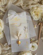 Zaproszenia na Komunię  dziewczynka  Eleganckie zaproszenia komunijne dla dziewczynki, zaproszenia na komunię z kwiatami, złote zaproszenia na komunię, zaproszenia na Pierwszą Komunię2