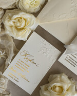 Zaproszenia na Komunię  dziewczynka    Eleganckie zaproszenia komunijne dla dziewczynki, zaproszenia na komunię z tłoczeniem, złote zaproszenia na komunię, zaproszenia na Pierwszą Komunię12