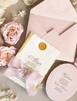 Zaproszenia na Komunię  dziewczynka  owalne zaproszenia na Komunię Zaproszenia komunijne personalizowane dla dziecka ręcznie robione zaproszenia na komunie Nietypowe zaproszenia komunijne1