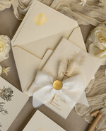 Zaproszenia na Komunię  dziewczynka  Nietypowe zaproszenia komunijne z dmuszkiem dla dziewczynki, zaproszenia na komunię ze wstążką, złote zaproszenia na komunię, zaproszenia na Pierwszą Komunię6