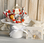 Pamiątki Prezenty na komunię  boxy prezentowe Zestaw Prezentowy od Chrzestnych na Pierwszą komunię Kinderki, Flowerbox Komunijny opakowanie na pieniądze10