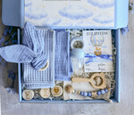 prezent dla Malucha - Wyprawka duze boxy preznetowe dla noworodka  Zestaw prezentowy dla Noworodka - Wyprawka Niemowlę Baby Shower boho gryzak pieluszka Kroki Milowe2