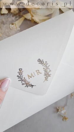 Zaproszenia ślubne z perełkami / tłoczeniem zaproszenia ślubne z perełkami, minimalistyczne zaproszenie na ślub z perełkami i kalką, rwane złocone zaproszenie na ślub cywilny perły1