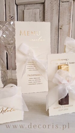 Winietki glamour ślubne winietki na stół weselny, złote lub srebrne napisy, winietki z jedwabną wstążką, darte winietki na stół weselny, wydzierane złote winietki ślubne1