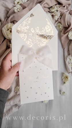 Zaproszenia ślubne Złote Glamour Eleganckie złote zaproszenia ślubne z perełkami, zaproszenie na ślub złocone, zaproszenia na ślub w stylu glamour, złote napisy na zaproszeniach ślubnych 1