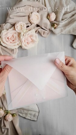 Zaproszenia ślubne z perełkami / tłoczeniem złocone zaproszenia ślubne z perełkami, eleganckie zaproszenie na ślub z perełkami i kalką, kalkowa obwoluta z perłami złocone zaproszenie na ślub cywilny1