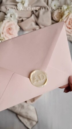 Zaproszenia ślubne Złote Glamour złote zaproszenia ślubne ze złotym serduszkiem ręcznie robione zaproszenia na slub glamour zaproszenie ślubne zamykane w złotej kalce zaproszenia na ślub i wesele1