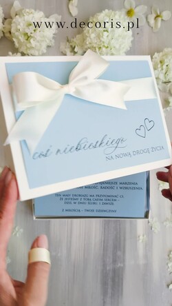 Prezenty dla Panny Młodej  podwiązki ślubne  Prezent dla Panny Młodej od Świadkowej, zestaw prezentowy na panieński zyczenia, cos niebieskiego podwiązka ślubna z krysztalami1